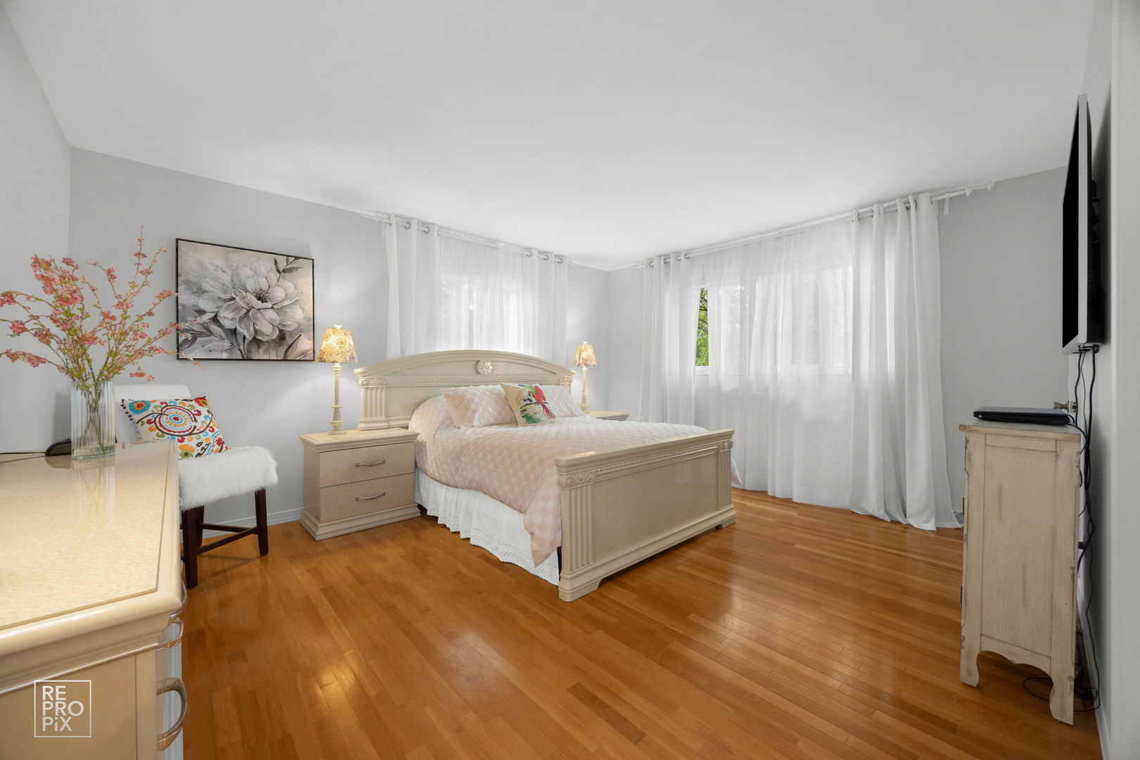 402 Stephen Street, Lemont, IL 60439