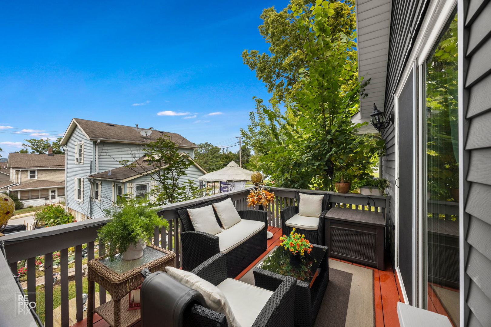 402 Stephen Street, Lemont, IL 60439