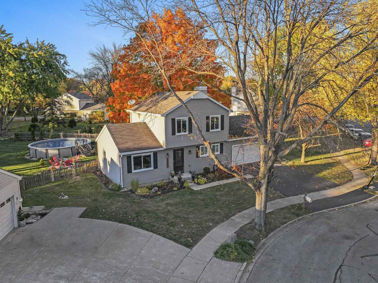 1717 Drake Court, Naperville, IL 60565