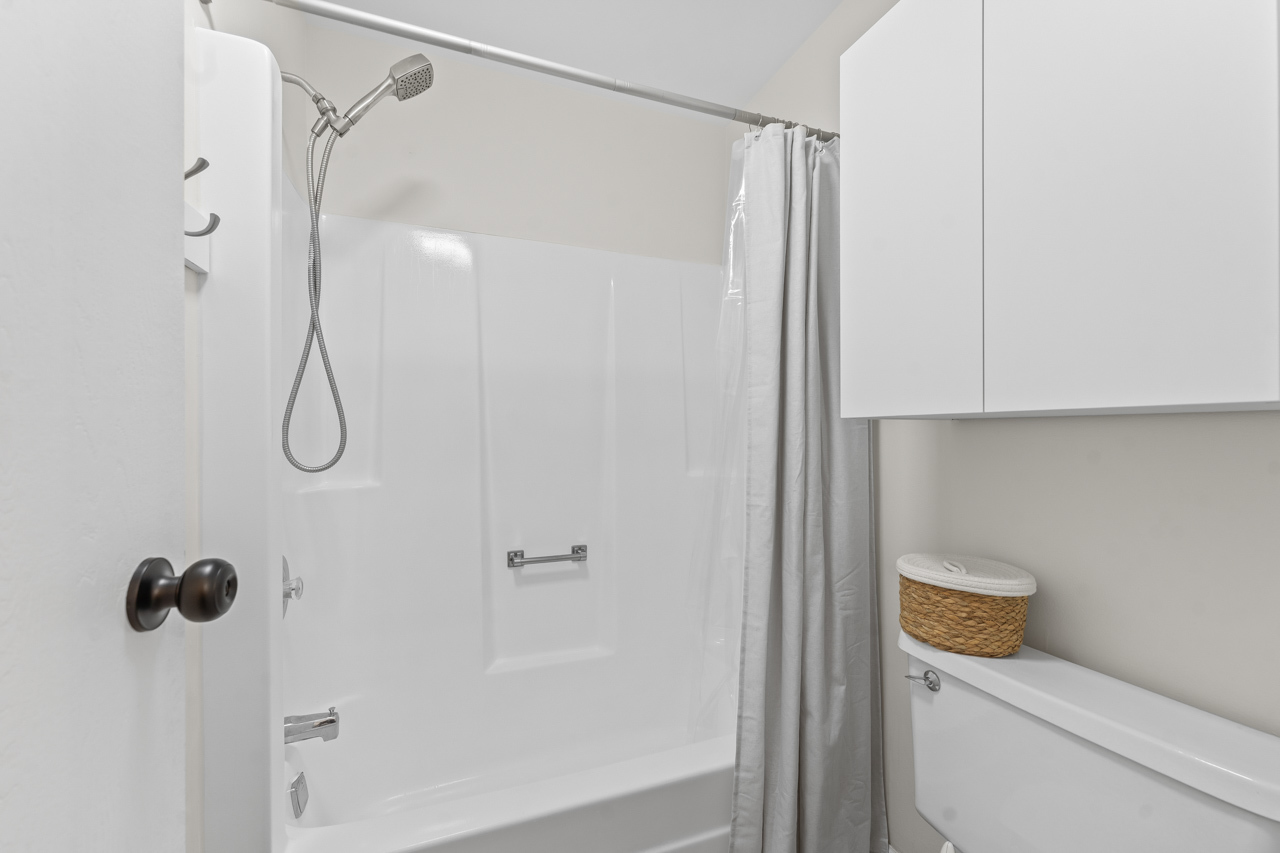 1717 Drake Court, Naperville, IL 60565