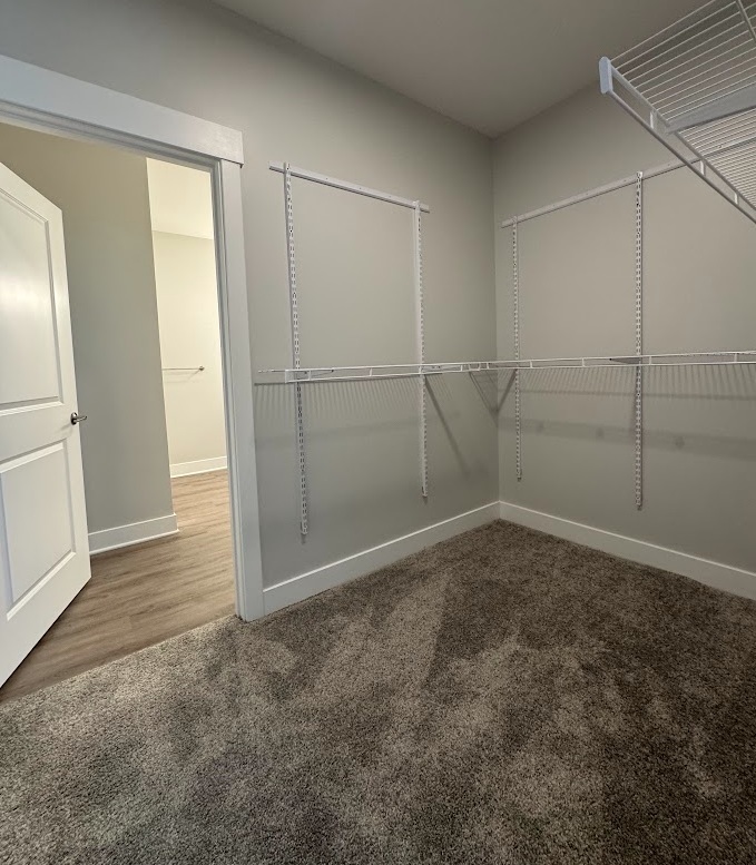 1420 W Diehl Road #341, Naperville, IL 60563