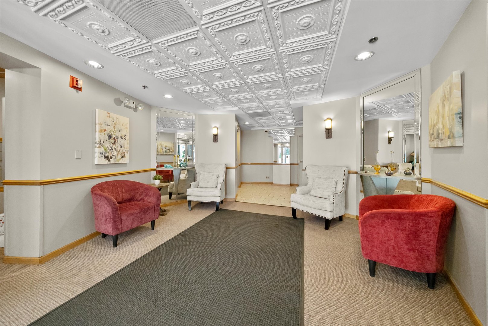 8540 W Foster Avenue #605, Norridge, IL 60706