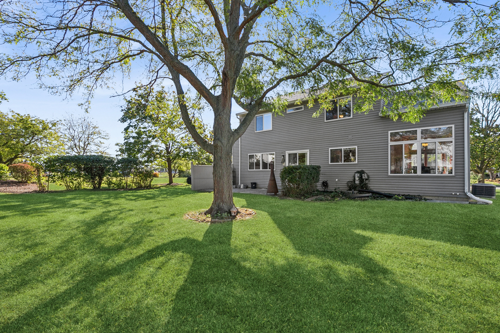 36077 N Bridlewood Avenue, Gurnee, IL 60031