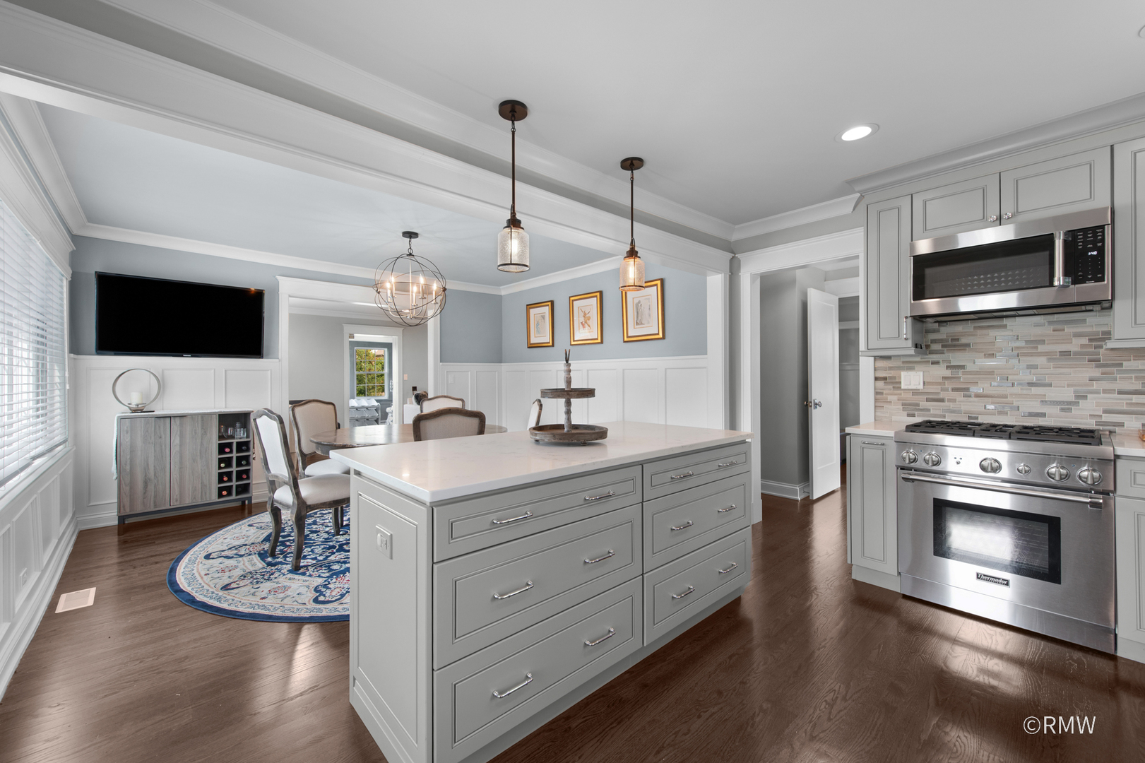 430 N Maple Street, Itasca, IL 60143