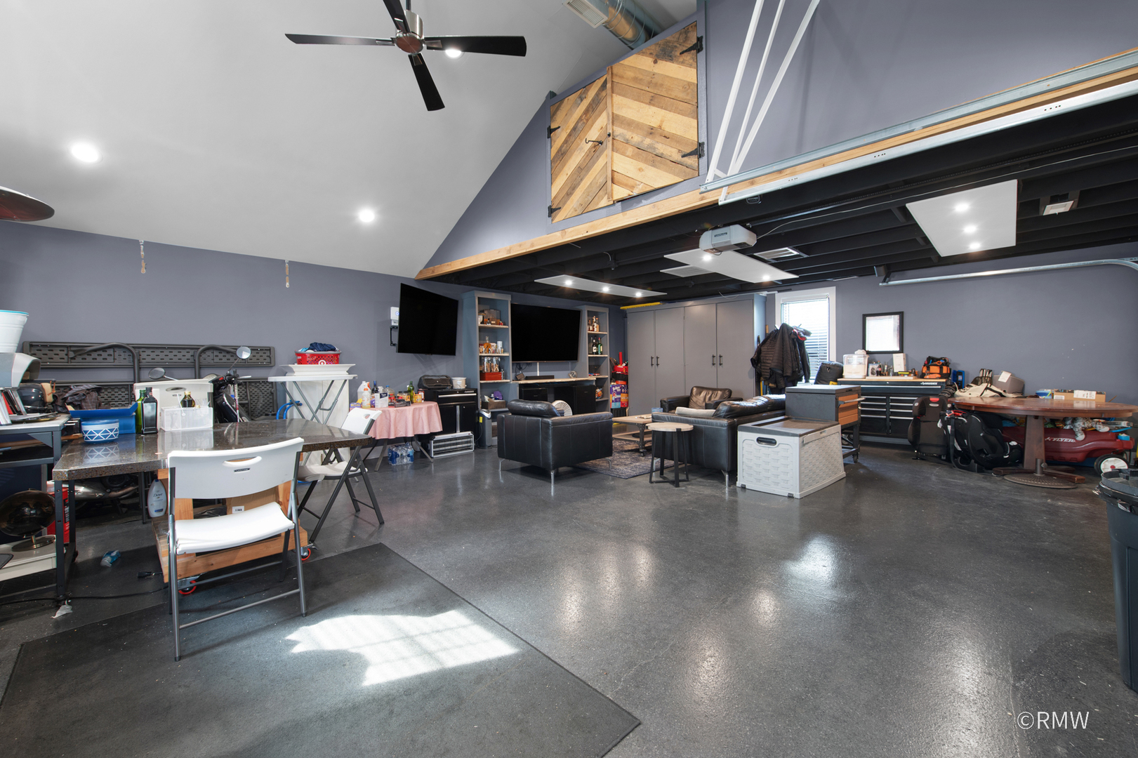 430 N Maple Street, Itasca, IL 60143