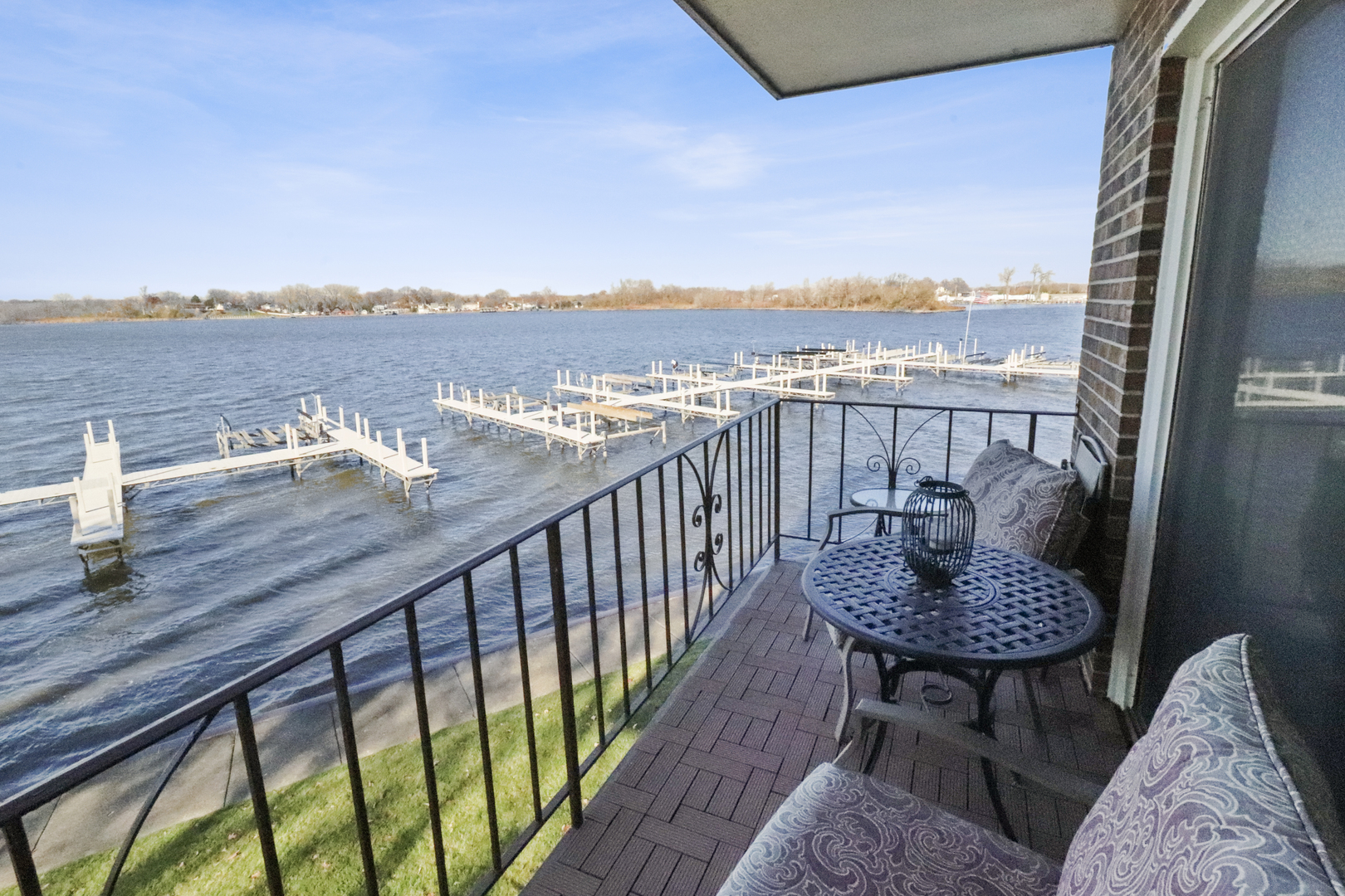 22 N Pistakee Lake Road #2A, Fox Lake, IL 60020