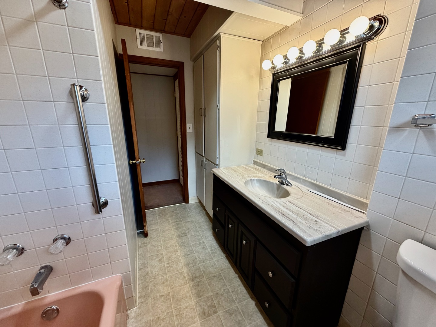 495 Franklin Boulevard #495, Elgin, IL 60120