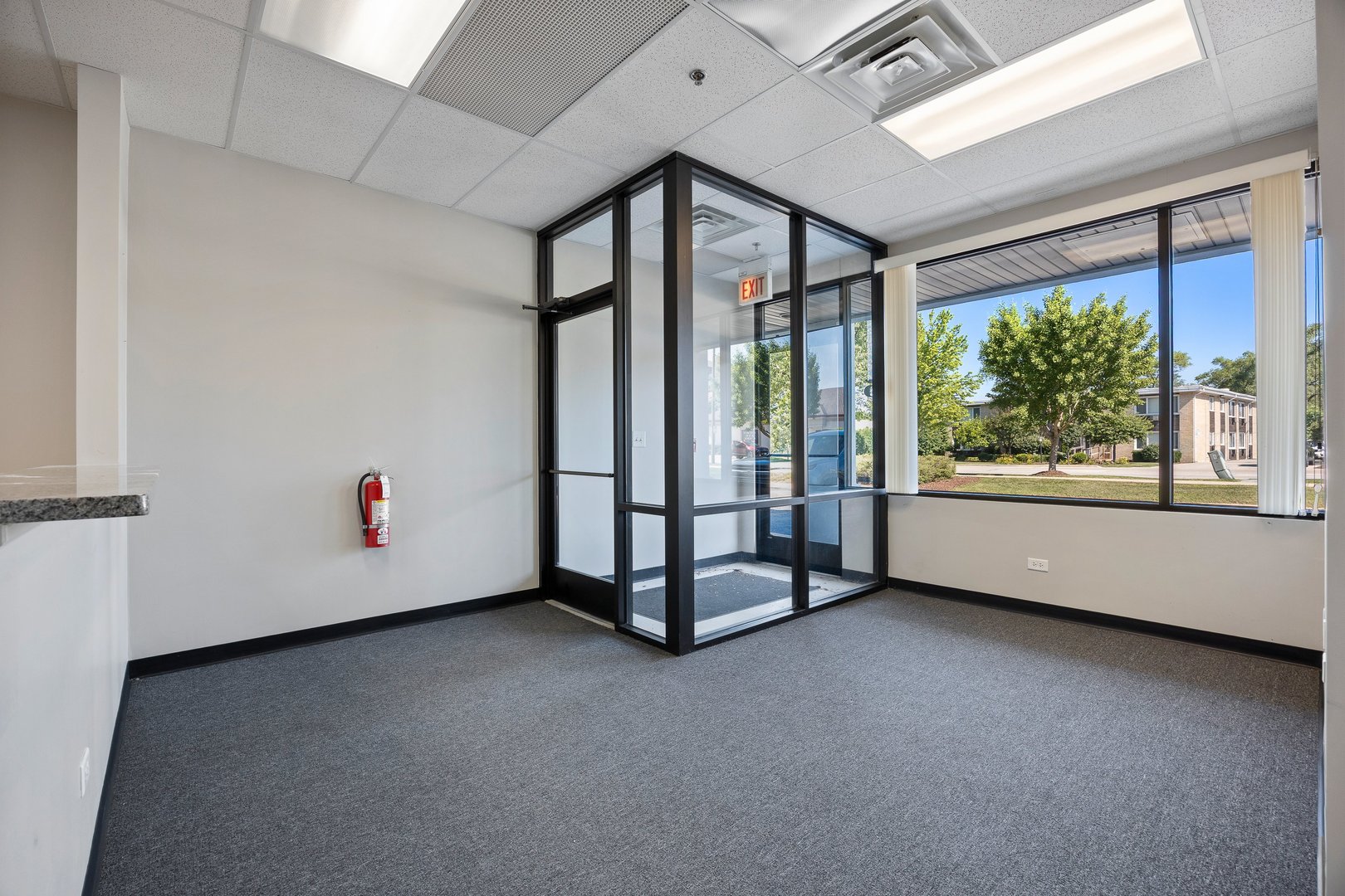 1111 Burlington Avenue #105, Lisle, IL 60532