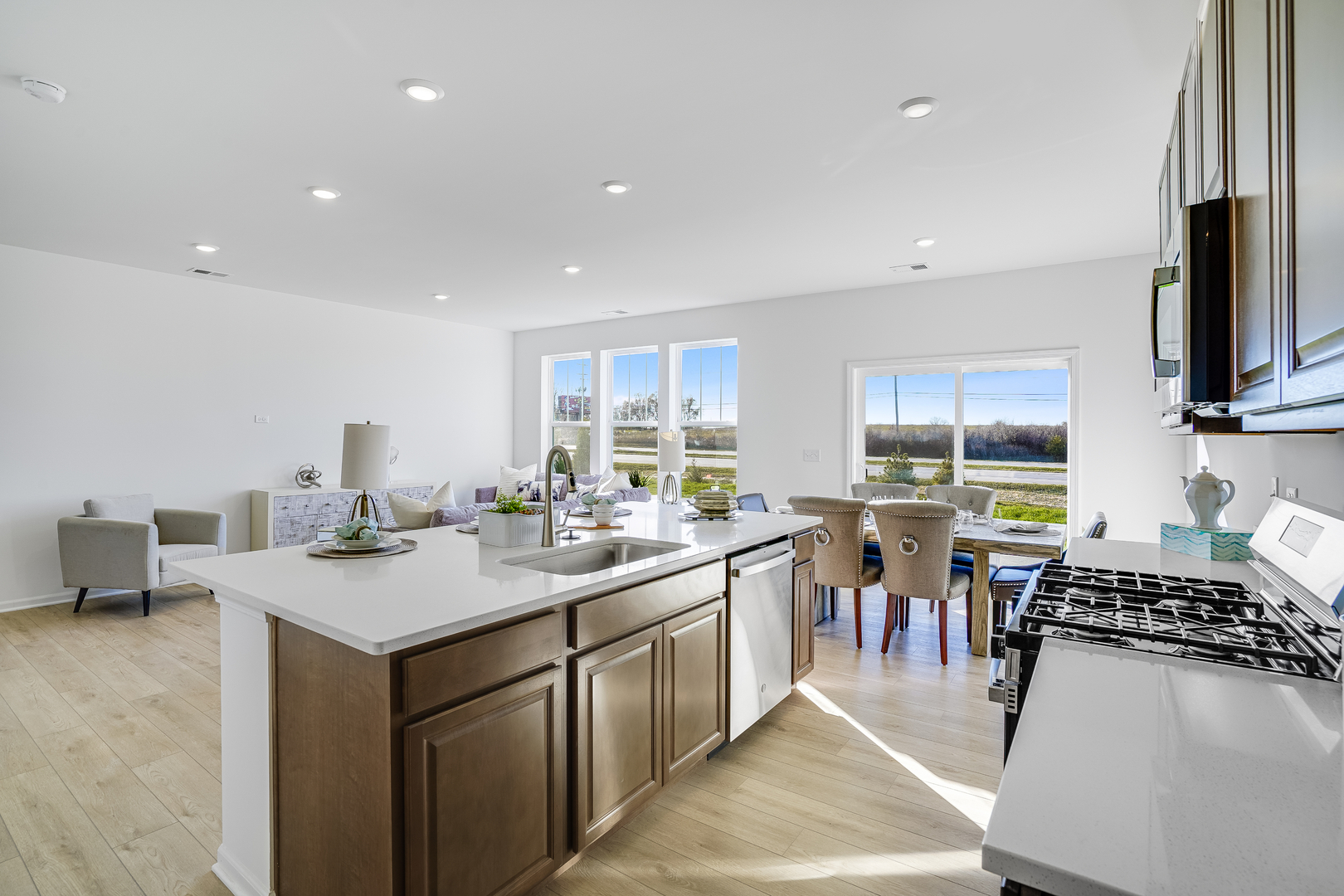 357 Red Oak Circle, Volo, IL 60020