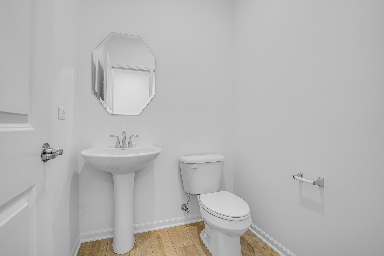 357 Red Oak Circle, Volo, IL 60020