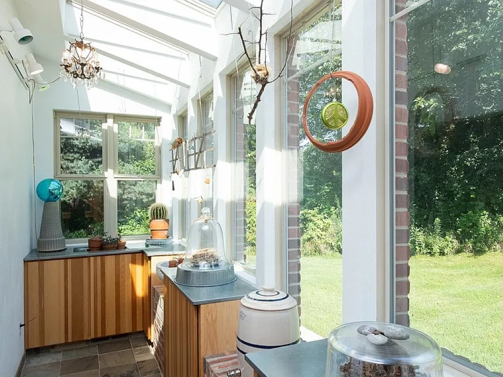 7822 Burr Oak Road, Roscoe, IL 61073