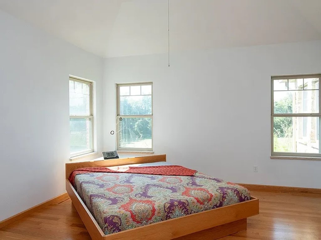 7822 Burr Oak Road, Roscoe, IL 61073