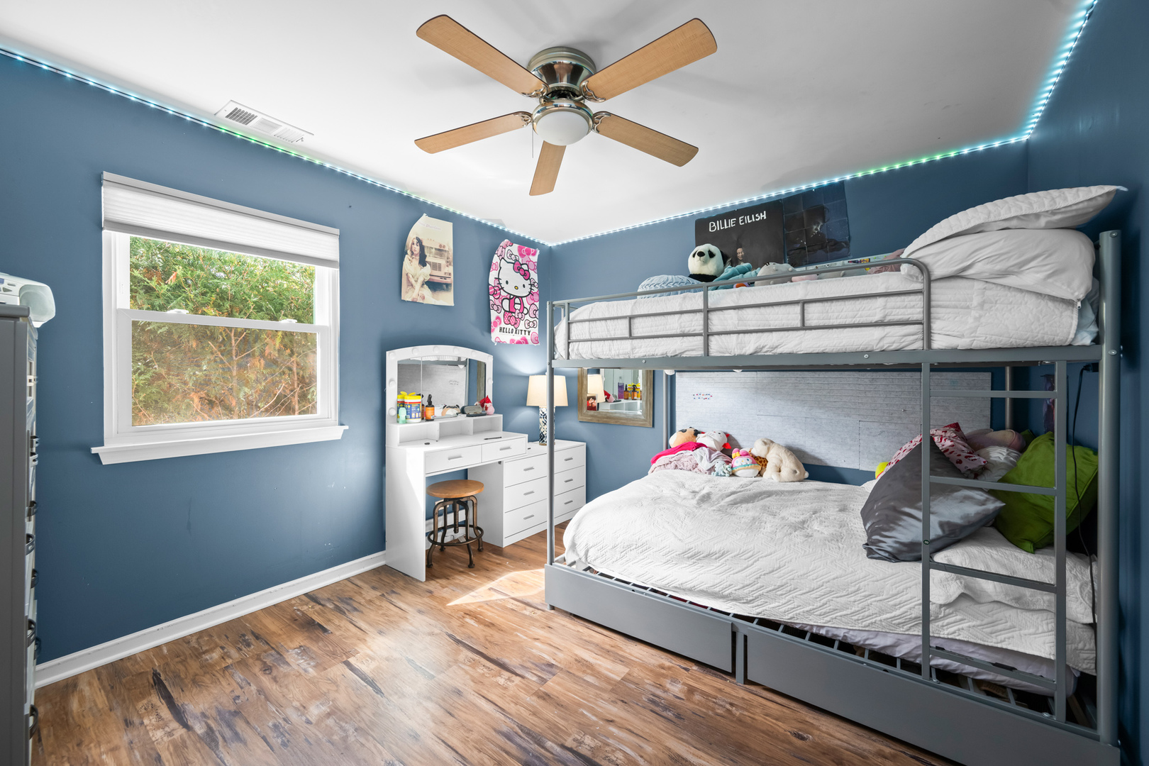 198 Camden Court #z2, Schaumburg, IL 60194