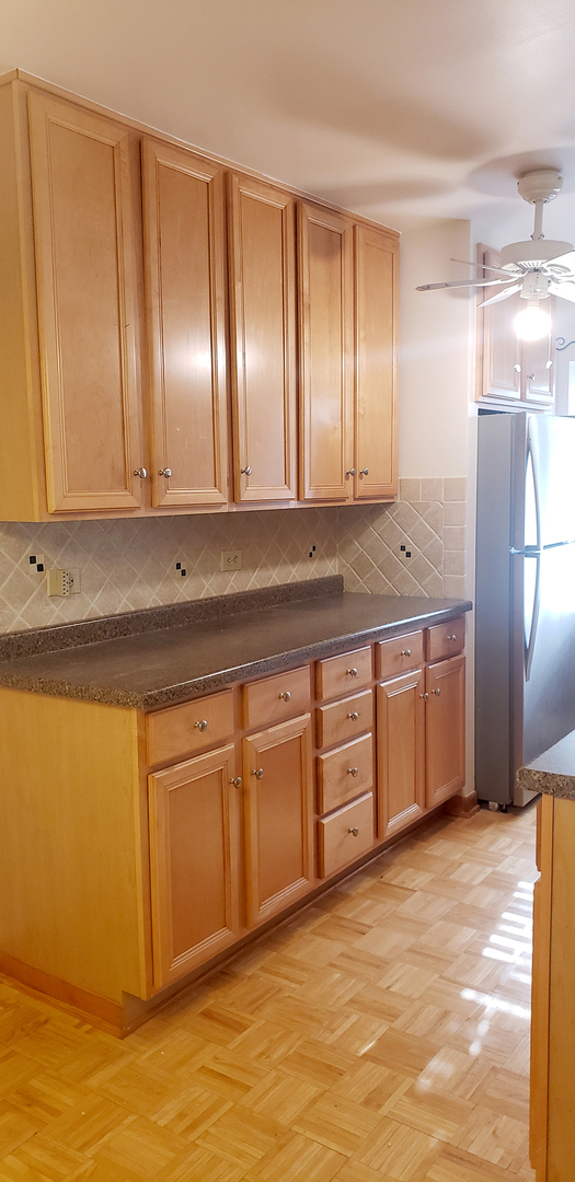 835 Pearson Street #210, Des Plaines, IL 60016