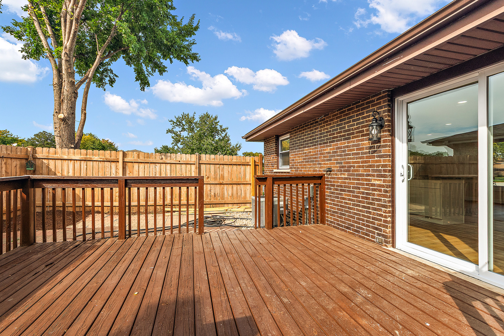 13706 Crestview Court, Crestwood, IL 60418