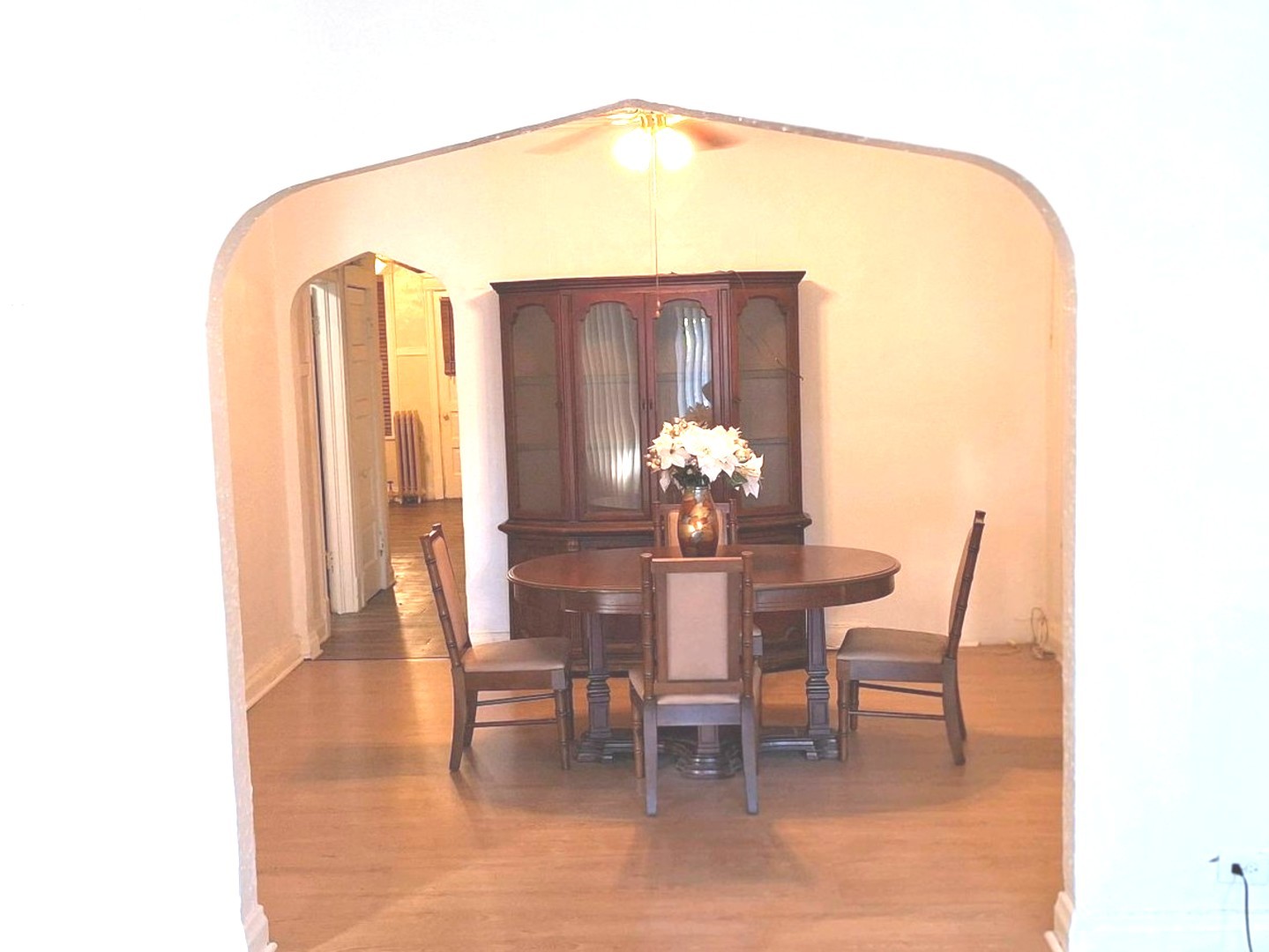 4432 W Maypole Avenue, Chicago, IL 60624