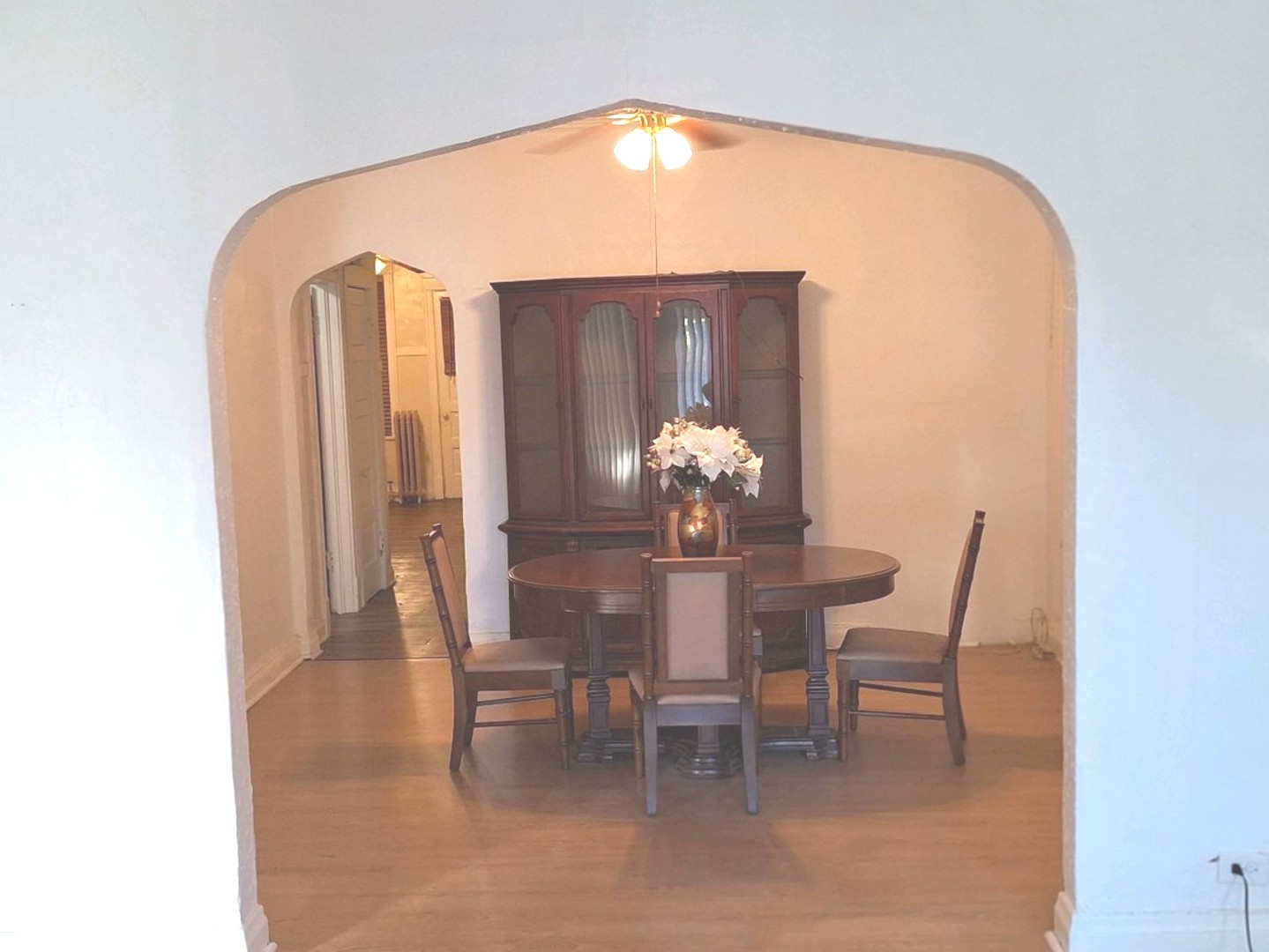 4432 W Maypole Avenue, Chicago, IL 60624