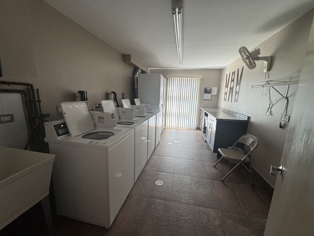 7229 W Higgins Avenue #505, Chicago, IL 60656