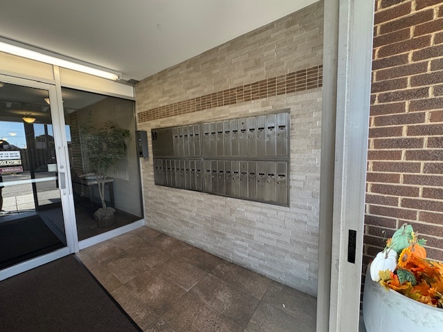 7229 W Higgins Avenue #505, Chicago, IL 60656