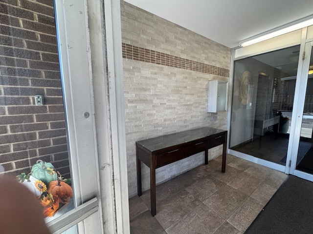 7229 W Higgins Avenue #505, Chicago, IL 60656