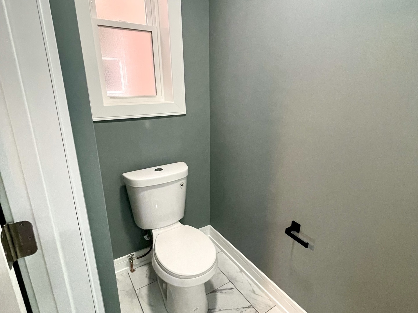 7042 S Eberhart Avenue, Chicago, IL 60637