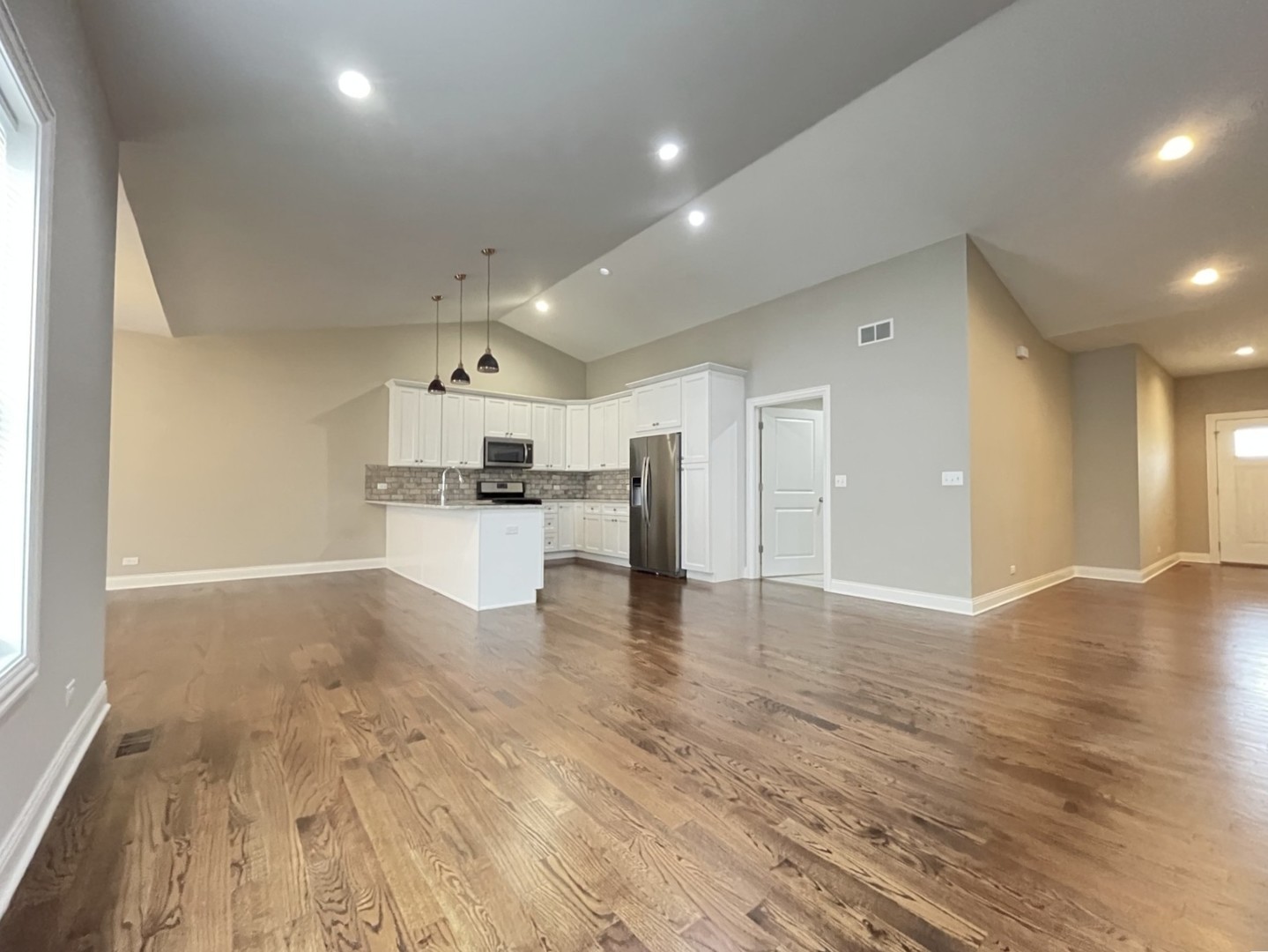 855 MEADOW Lane, Marengo, IL 60152