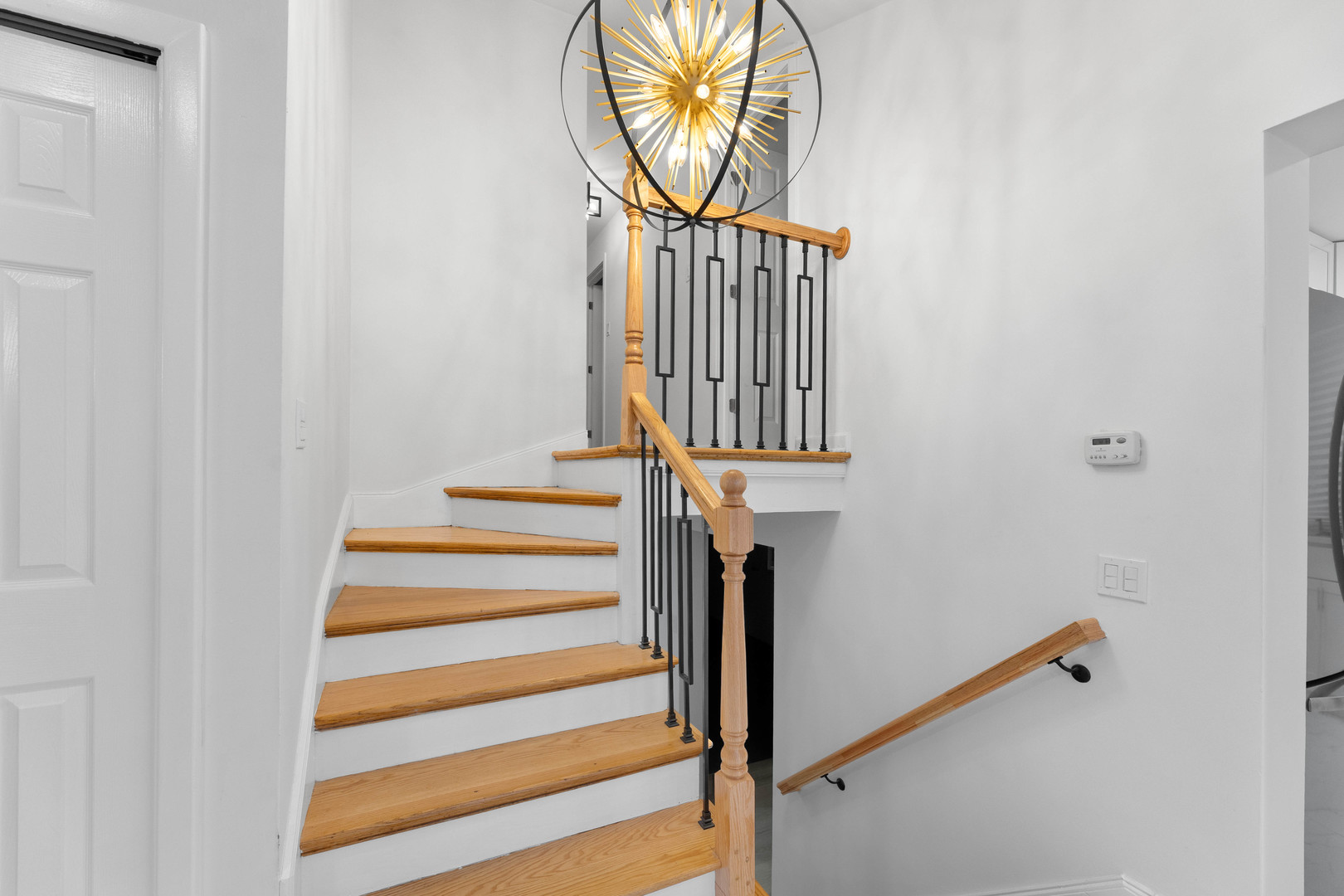 9437 S Indiana Avenue, Chicago, IL 60619