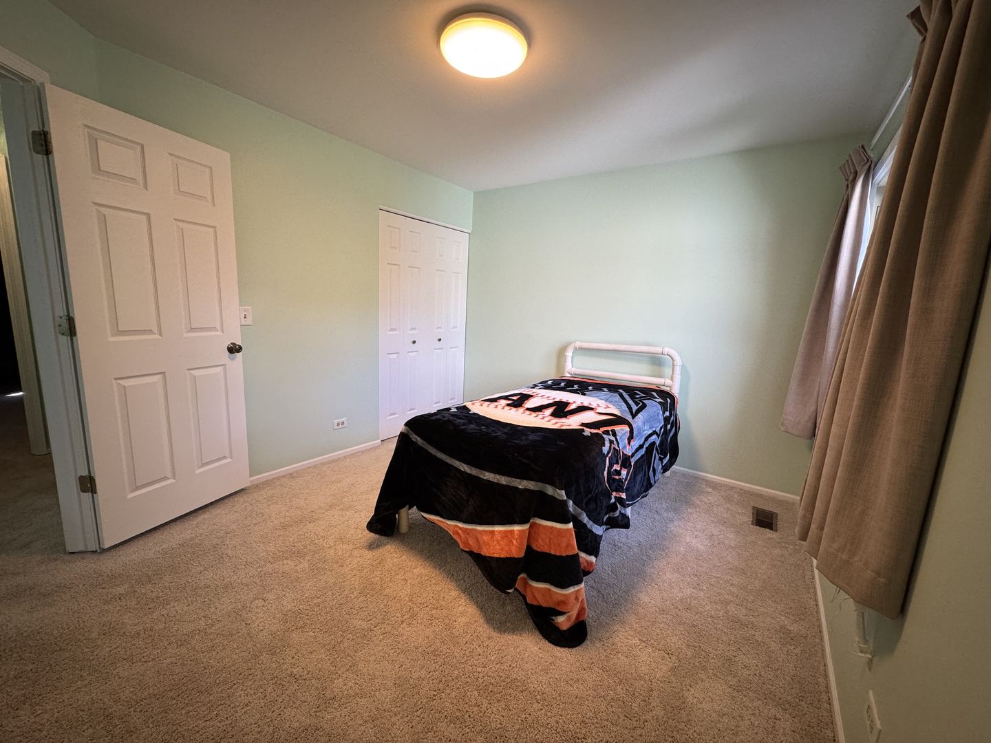 1519 Acorn Court, Wheeling, IL 60090