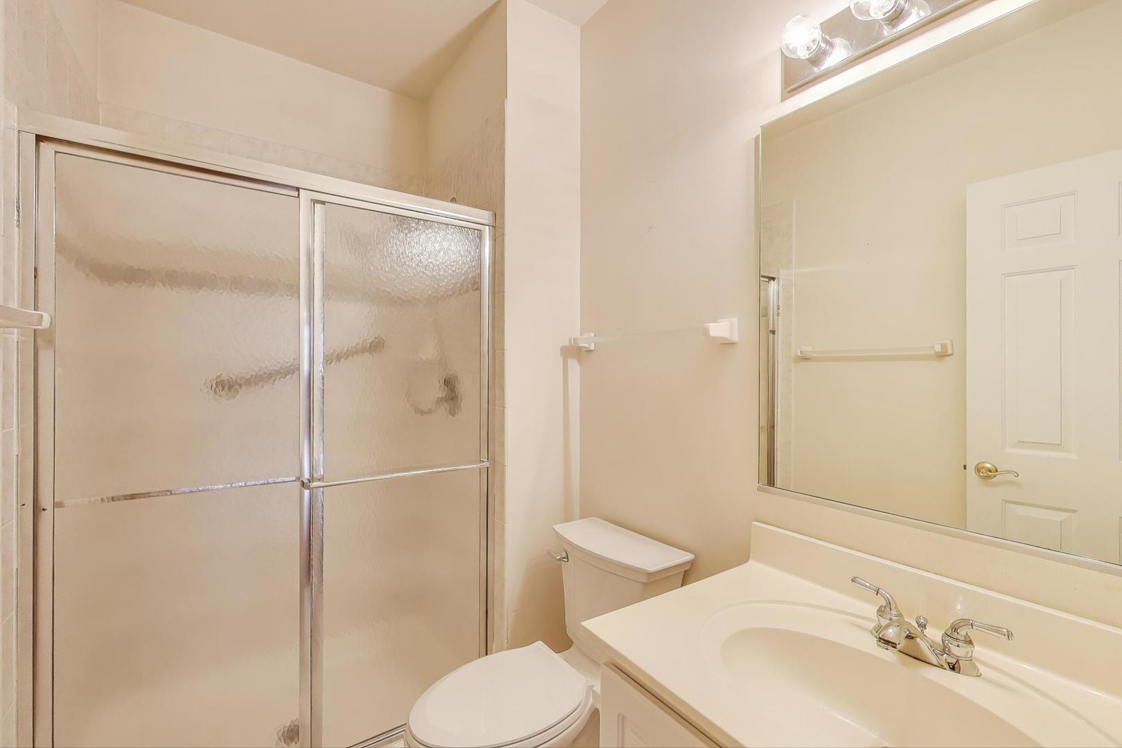 5714 Highland Drive, Palatine, IL 60067