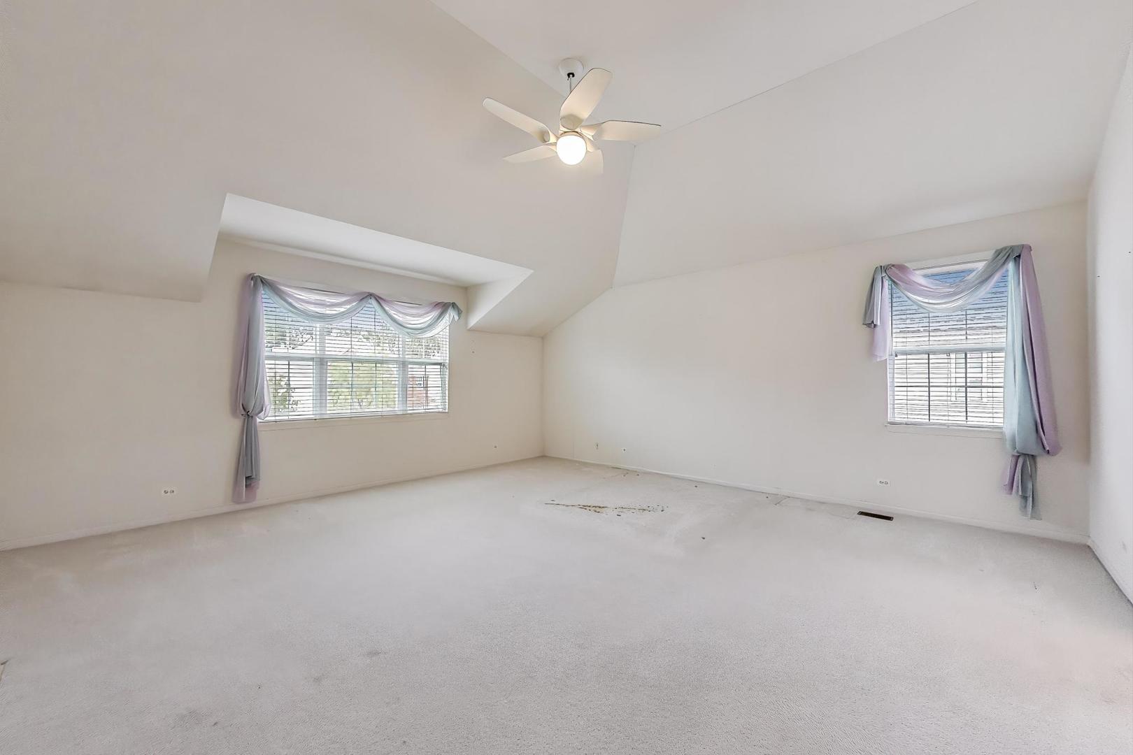 5714 Highland Drive, Palatine, IL 60067