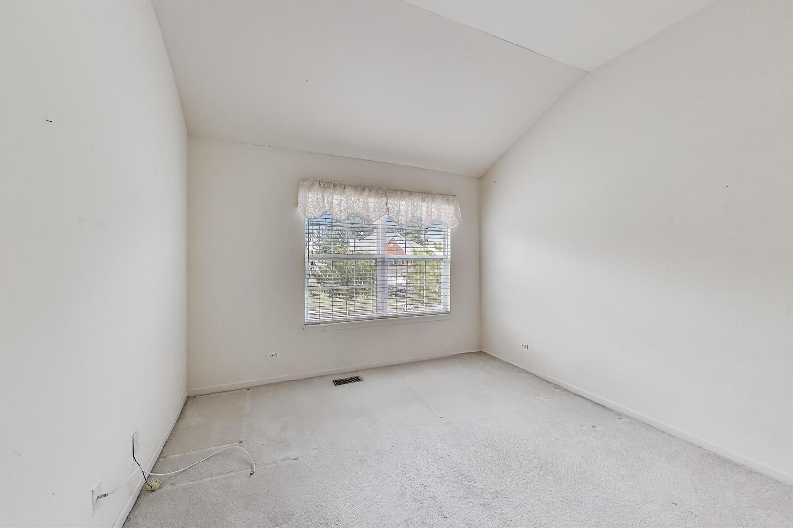 5714 Highland Drive, Palatine, IL 60067