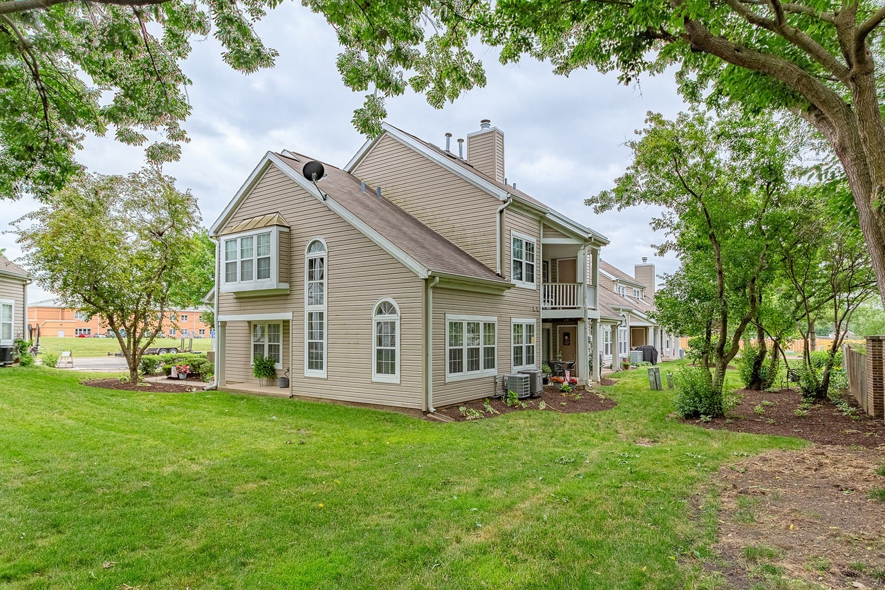 1278 Clare Court #0, Carol Stream, IL 60188