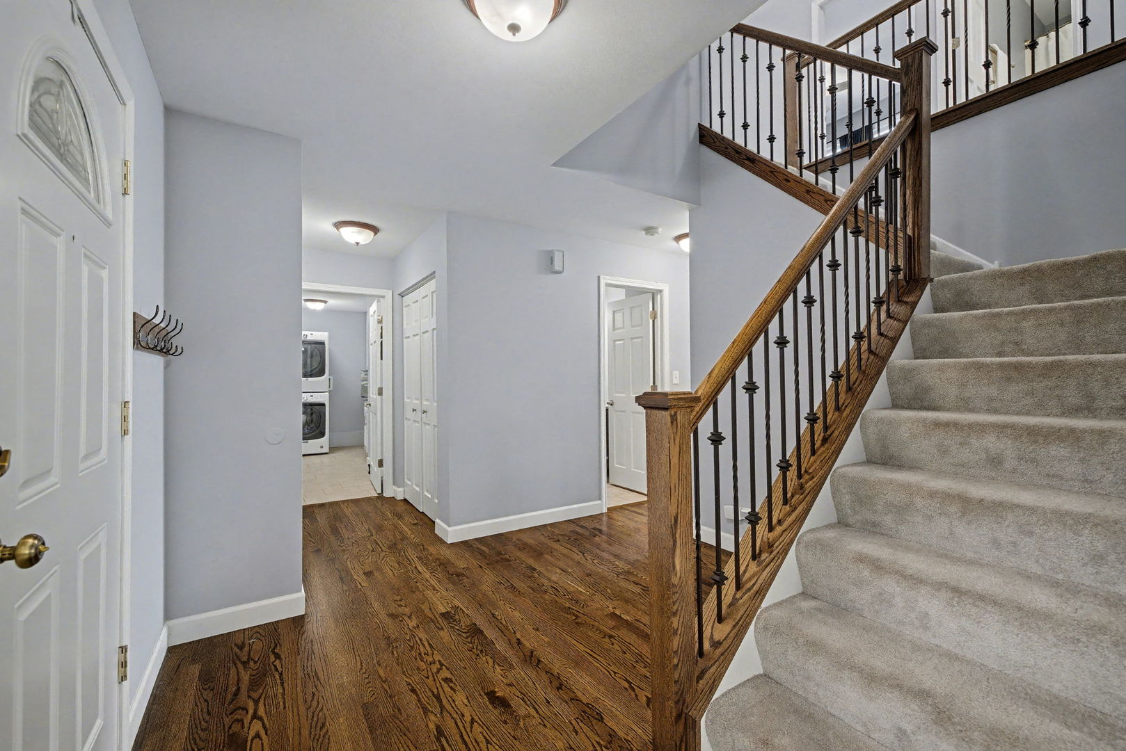 409 Fawn Drive, Oswego, IL 60543