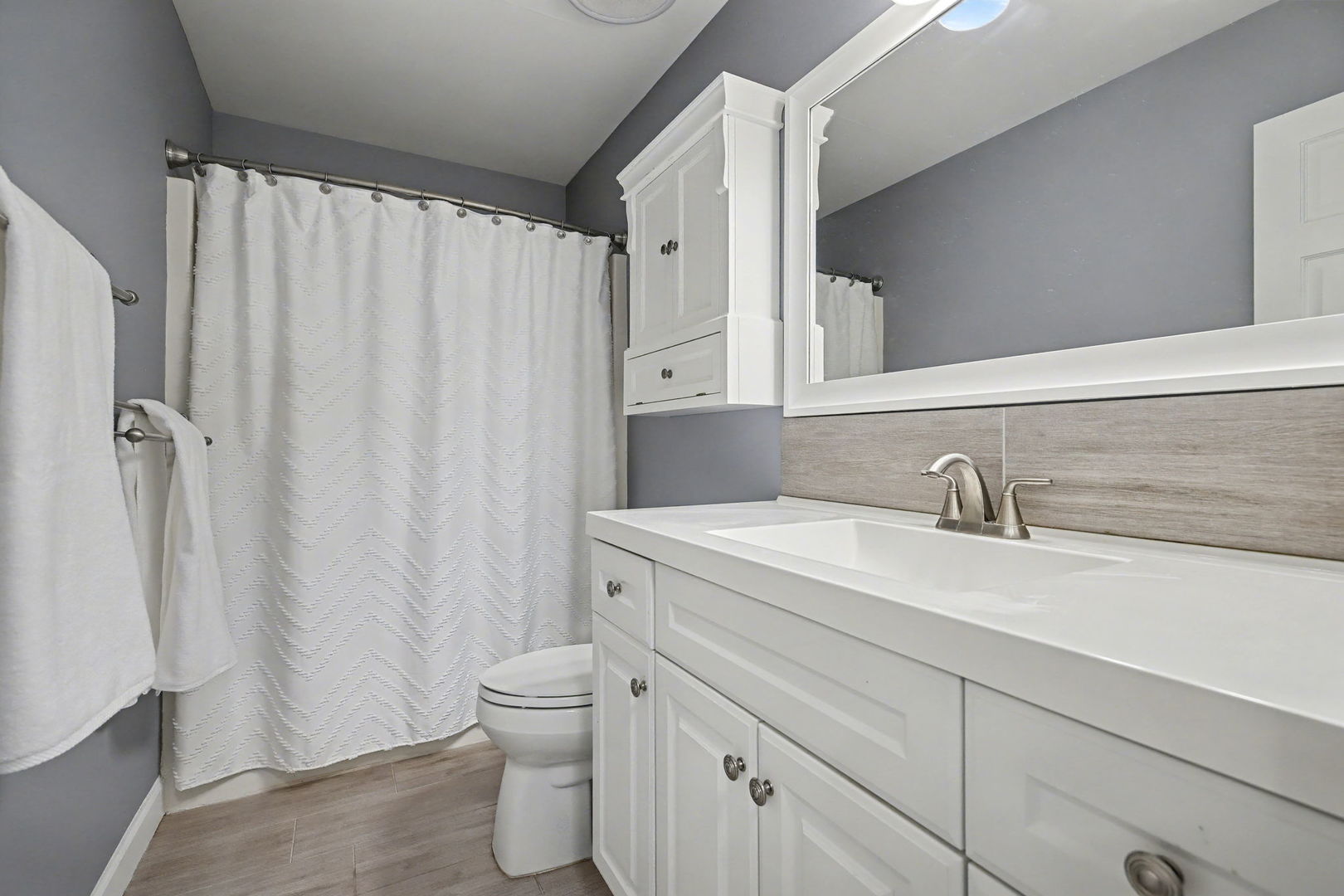 409 Fawn Drive, Oswego, IL 60543