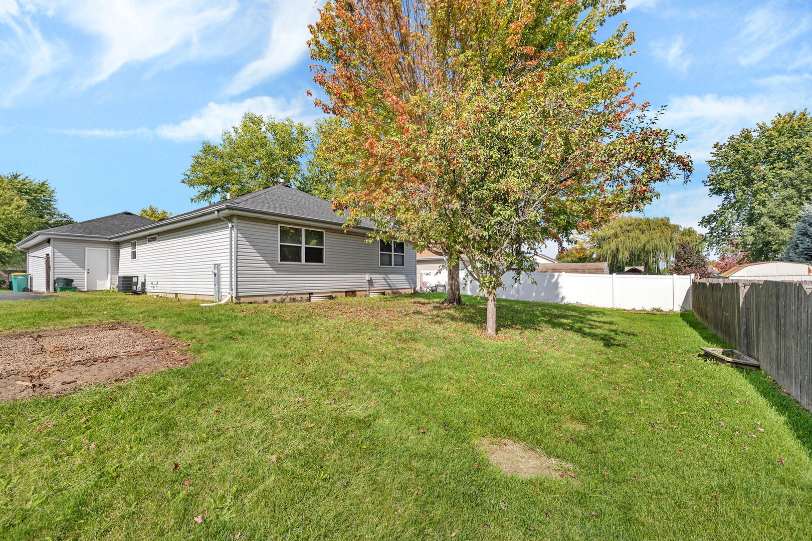 894 Meadowbrook Road, Elwood, IL 60421