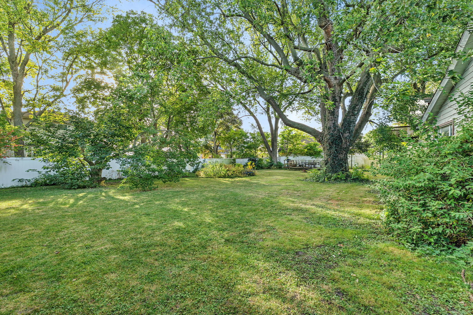 1636 N 4012th Road, Earlville, IL 60518