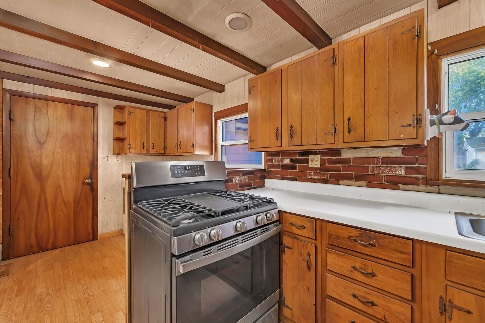 1636 N 4012th Road, Earlville, IL 60518