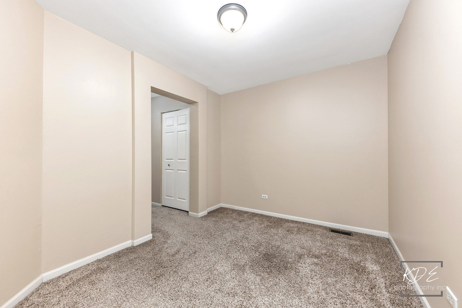 0S044 Lee Court, Winfield, IL 60190