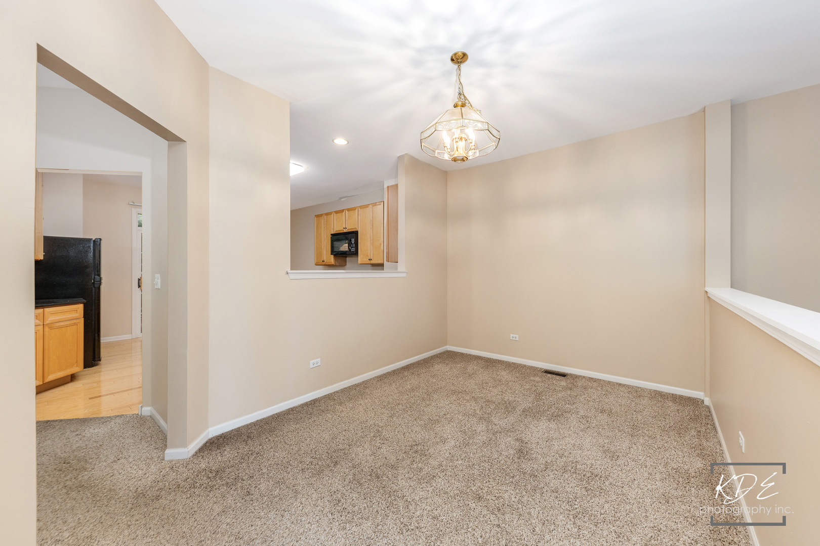 0S044 Lee Court, Winfield, IL 60190