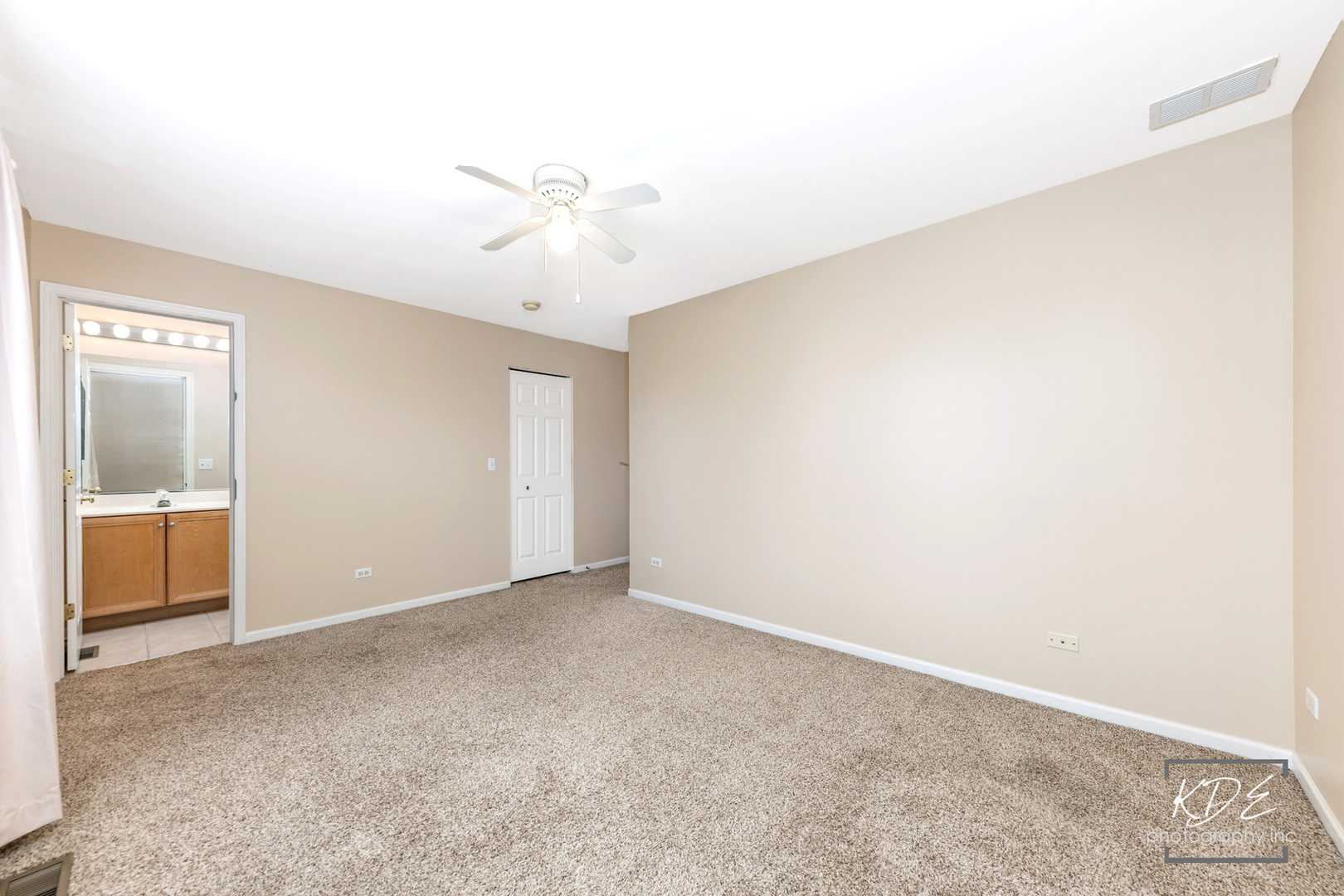 0S044 Lee Court, Winfield, IL 60190