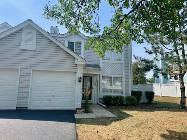 312 BUNKER HILL Circle, Aurora, IL 60504