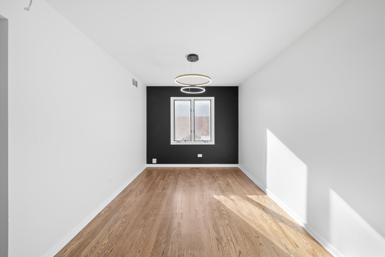 5345 Stanford Lane, Matteson, IL 60443