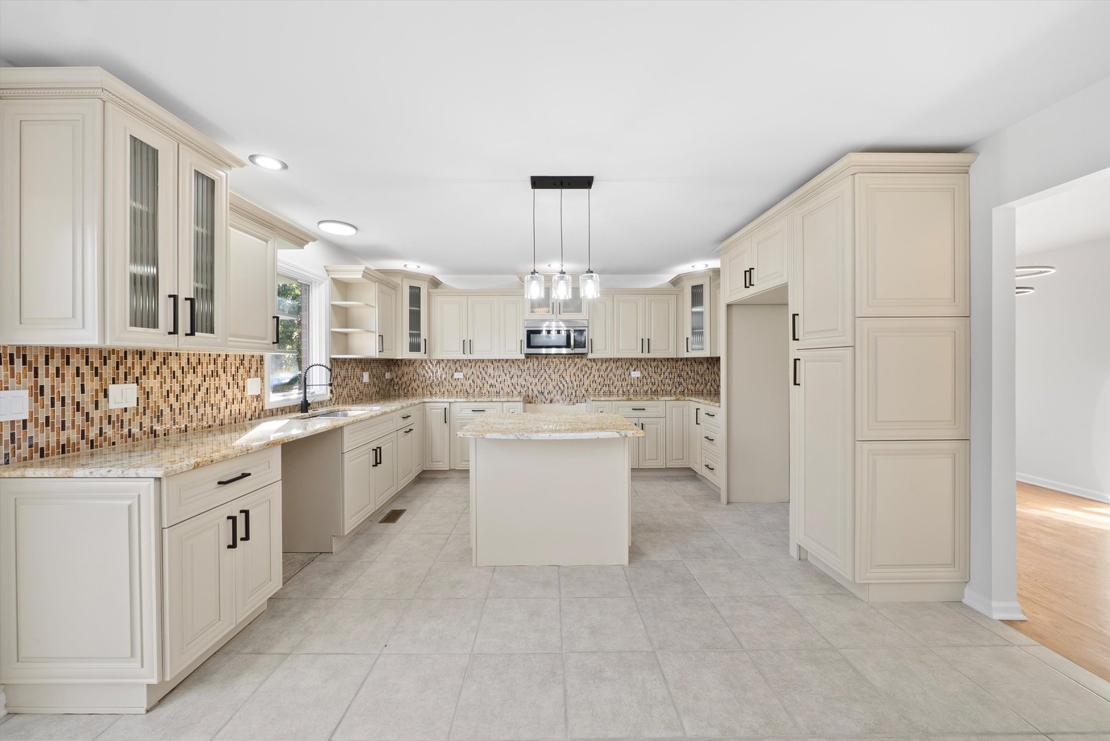 5345 Stanford Lane, Matteson, IL 60443