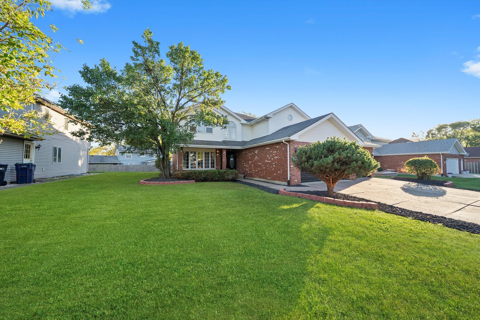 5345 Stanford Lane, Matteson, IL 60443