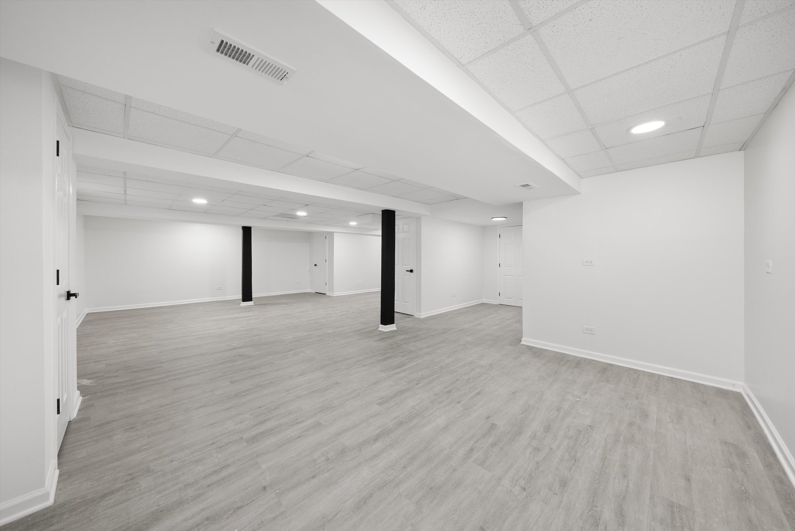 5345 Stanford Lane, Matteson, IL 60443