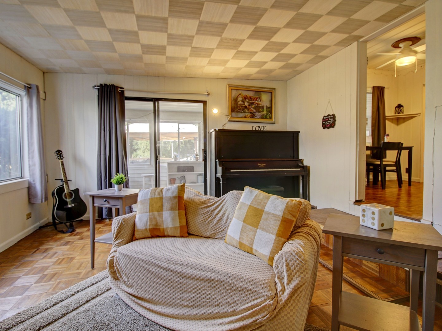 305 S Adams Street, Westmont, IL 60559