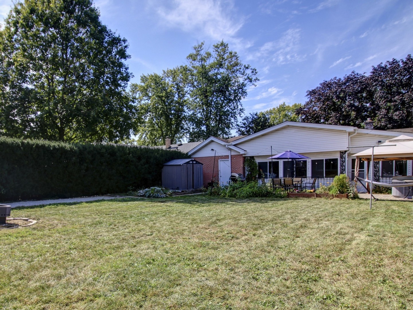 305 S Adams Street, Westmont, IL 60559