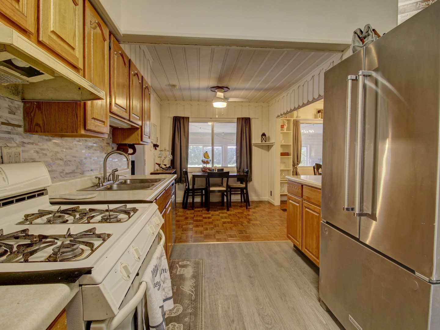 305 S Adams Street, Westmont, IL 60559