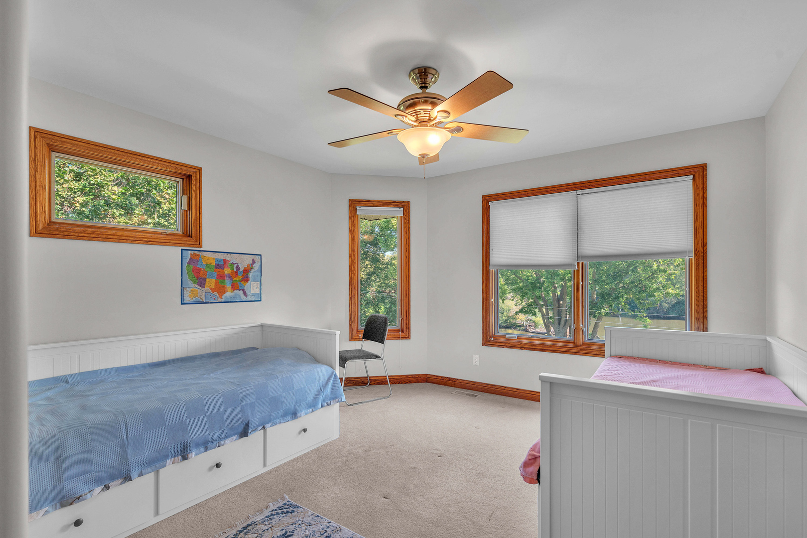 114 Riverview Court, Oswego, IL 60543