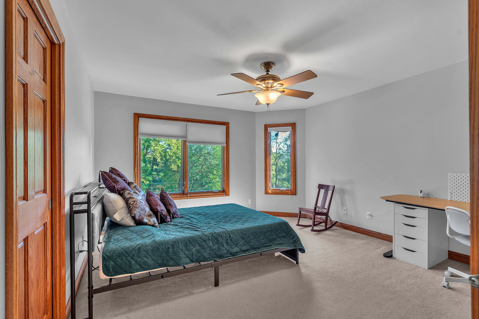 114 Riverview Court, Oswego, IL 60543